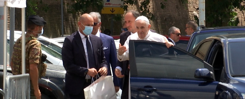 Pope Francis released from hospital returns to Vatican